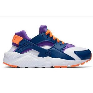 NIKE Huarache Run